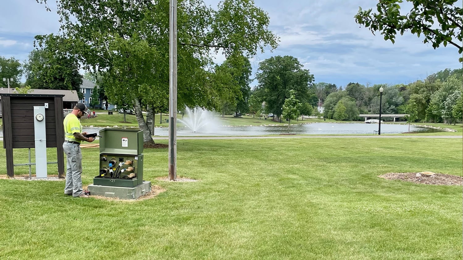 City of Sheboygan Falls crew collecting GIS data with Arrow GNSS in the field